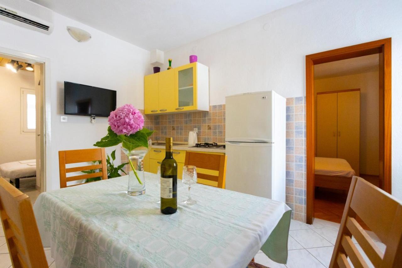 Vranjes Apartment Podgora