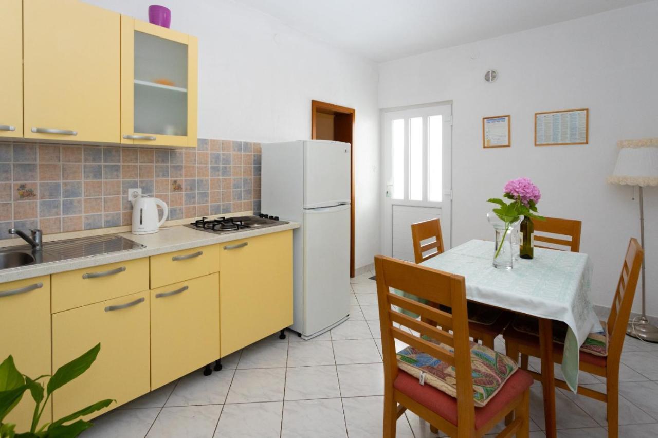 Apartment Vranjes Podgora