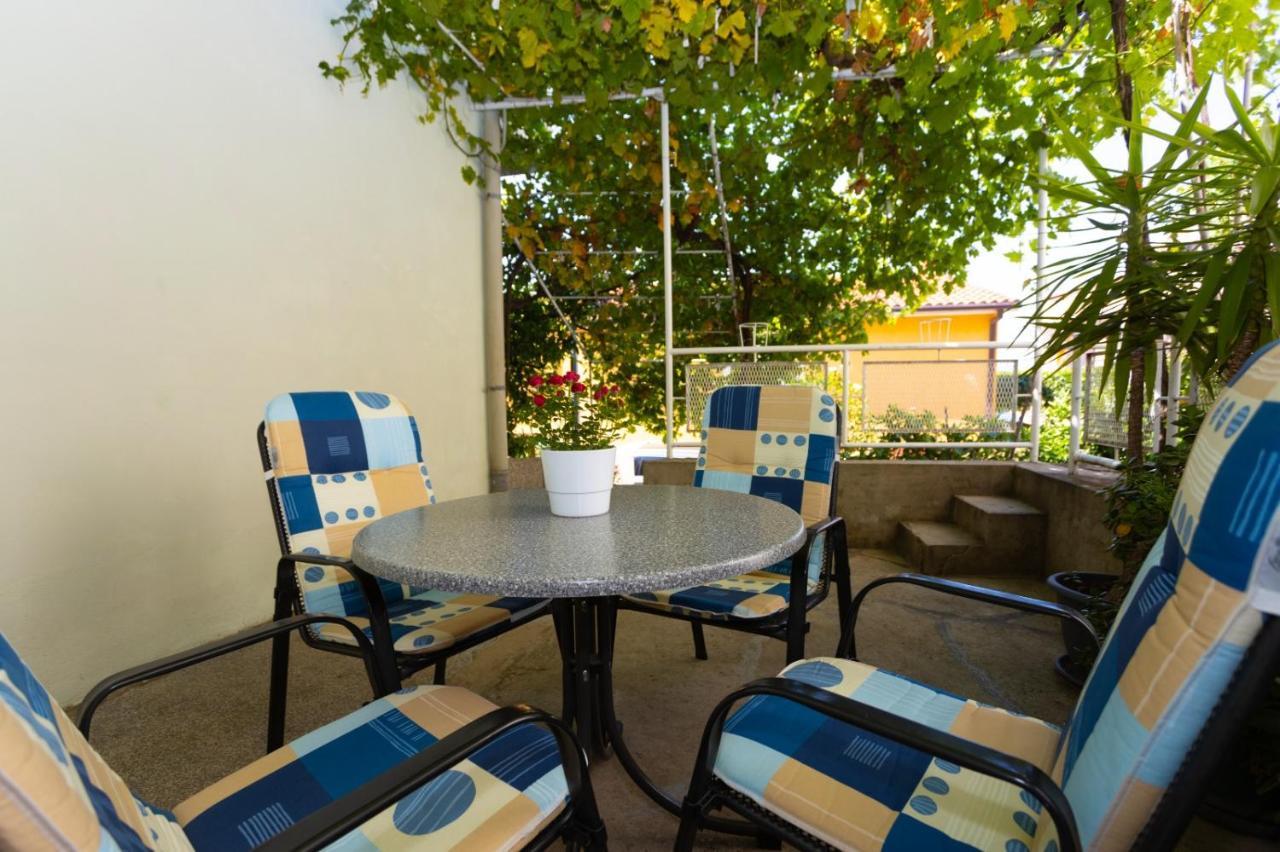 Apartment Vranjes